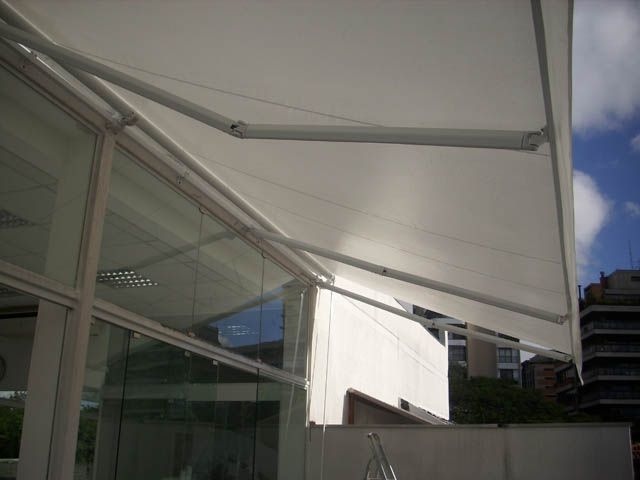 TOLDOS ARTICULADOS